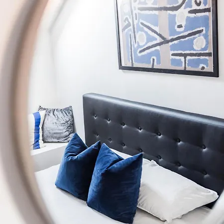 Hidden Gem Penthouse Sauna & Jacuzzi-heart Of Appartement *