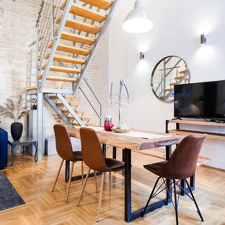 Hidden Gem Penthouse Sauna & Jacuzzi-heart Of Appartement *