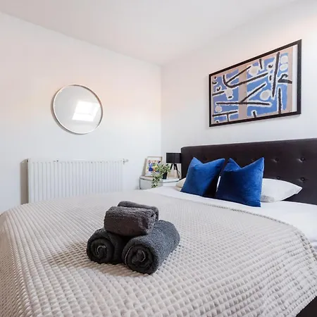 Appartement Hidden Gem Penthouse Sauna & Jacuzzi-heart Of *