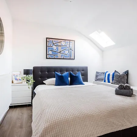 Hidden Gem Penthouse Sauna & Jacuzzi-heart Of Appartement *
