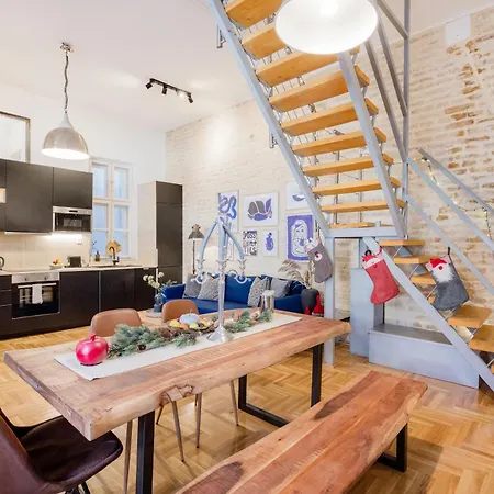 Hidden Gem Penthouse Sauna & Jacuzzi-heart Of Budapest